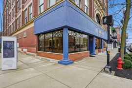 401 S Main St