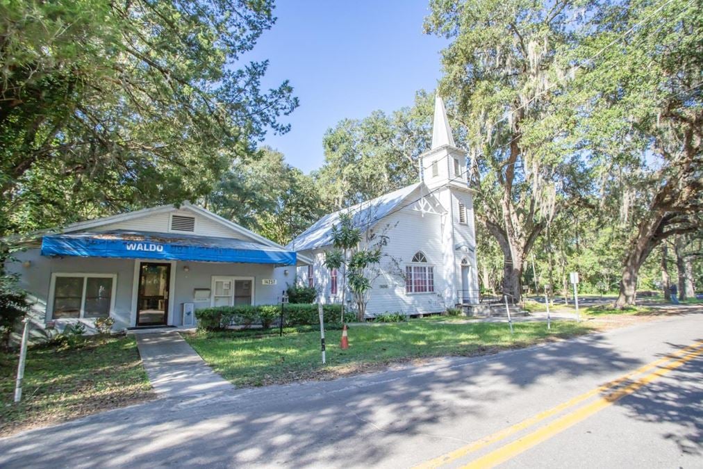 Welcome to the Historic Episcopal Church Sanctuary C-216