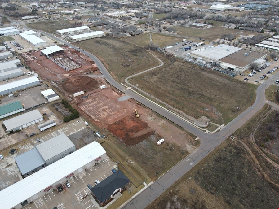 Hundred Oaks Industrial Lots