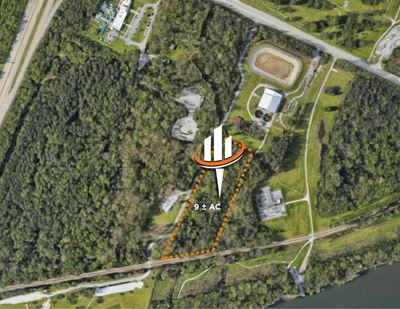4524 N Access Rd - 9 AC