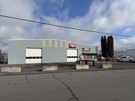 Industrial space for Sale at 2155 Claxter Road Northeast in Salem