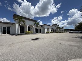 3321 Del Prado Blvd. S
