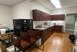895 Aerovista Place, Suite 102