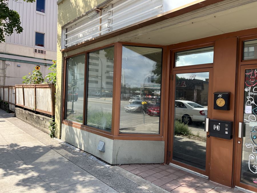  For Lease Retail Space