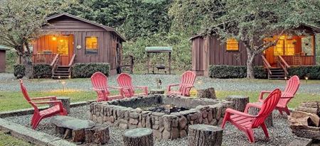 Sunset Farm Cabins - Whittier