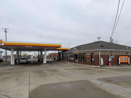 Retail space for Rent at 3311 South Co Road 25A in Troy