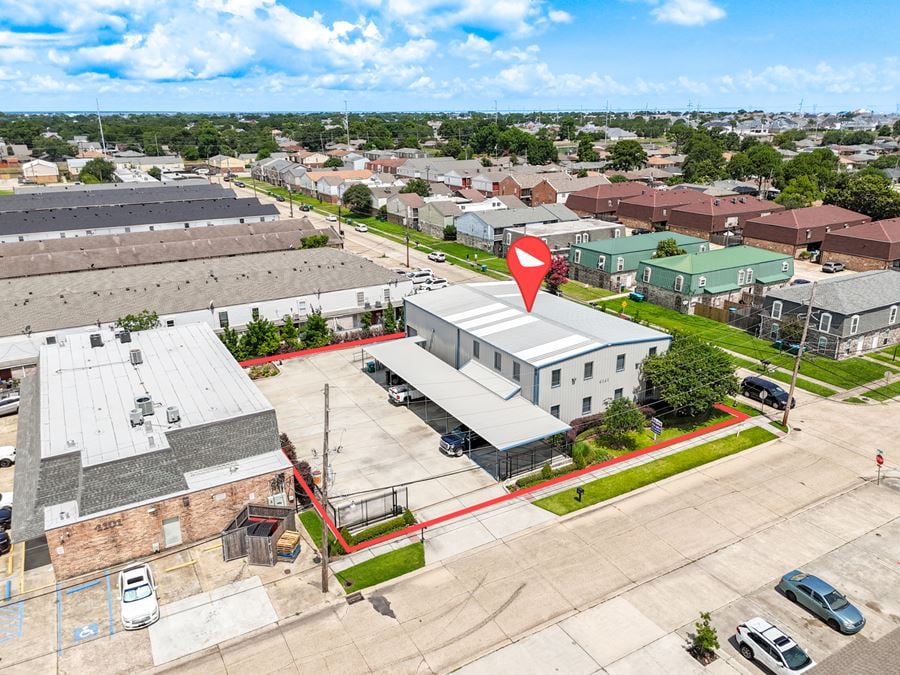 ±6,400 SF Office/Warehouse with Gated Lot and Grade-Level Door
