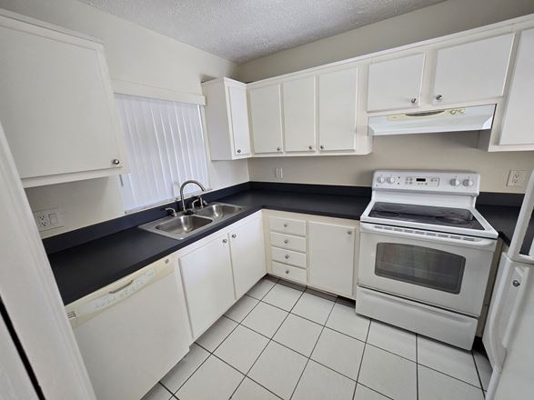 9461 Evergreen Place
