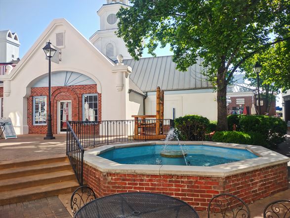 Regus - Branson - W Hwy 76