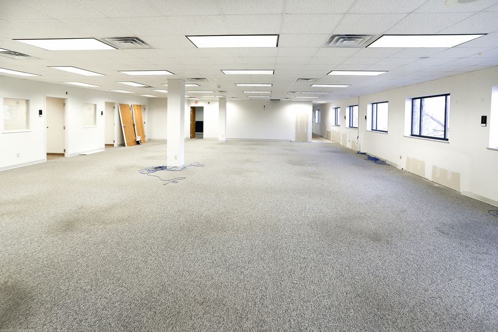 Deer Park Portfolio Building 2