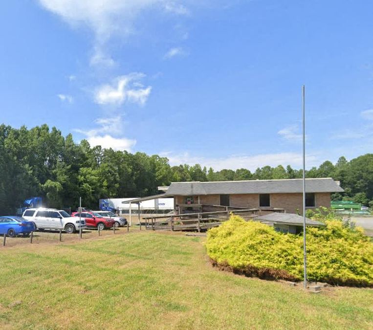 339 City Lake Rd