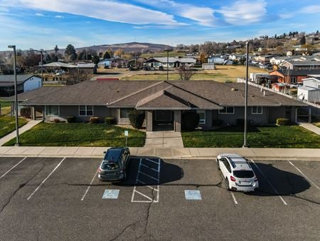 Office space for Sale at 1691 Washington Ct in Sunnyside