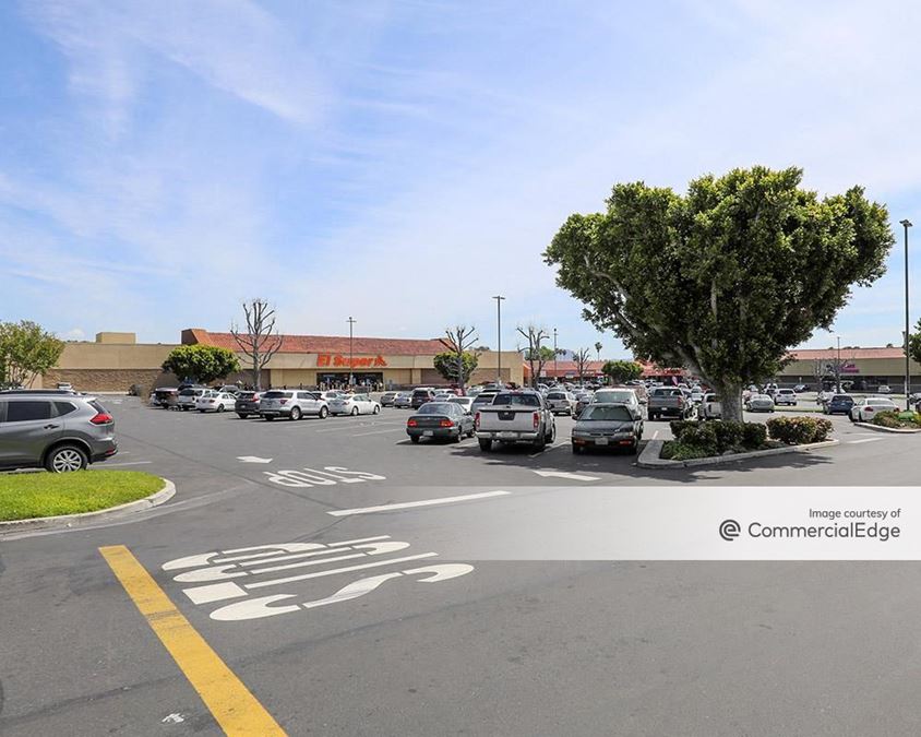 Five Points Plaza 515 South Riverside Avenue Retail Building