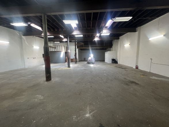 Flex Space With Yard