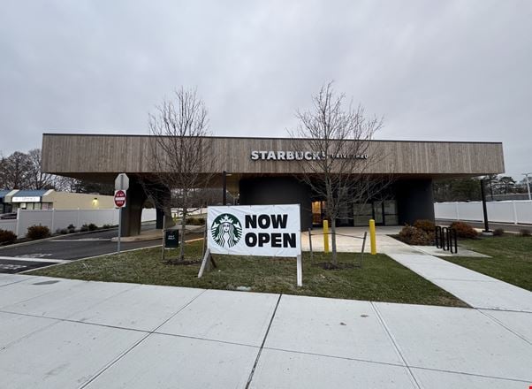 2,300 SF Retail Space For Lease