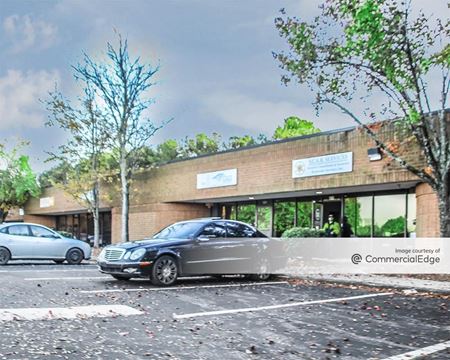 Office space for Rent at 5500 Oakbrook Pkwy in Norcross