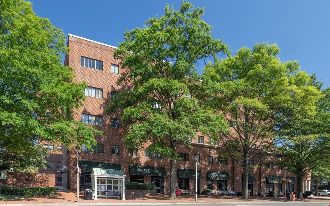 George Mason Square