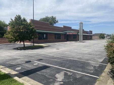 Commercial space for Rent at 1212 J R Miller Blvd. in Owensboro