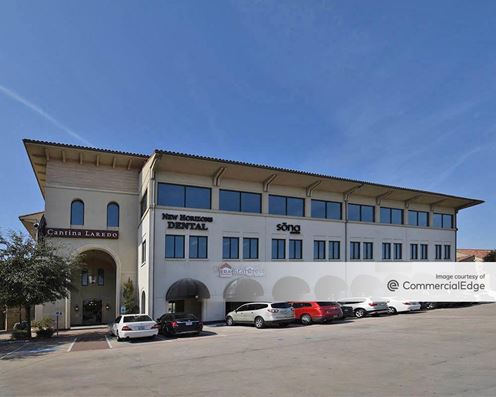 Stonebriar Commons on Legacy Buildings 1 & 8