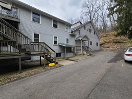 131 Main St