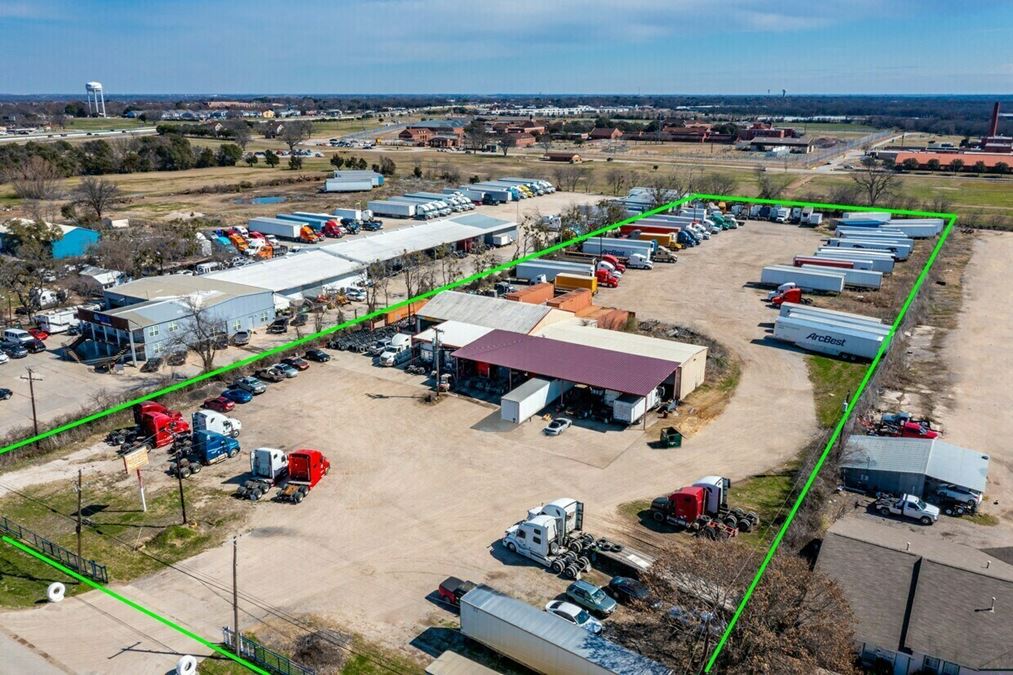 305 W Simonds Rd, Seagoville