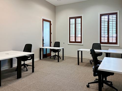 Regus - Gilbert - W Elliot Rd