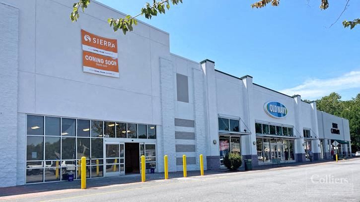 Retail Power Center on Clemson Blvd | 100-186 Station Drive, Anderson, SC