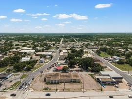 1700 W Waco Dr