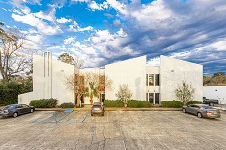 Office space for Rent at 619 Jefferson Hwy in Baton Rouge