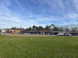 McLaurin Mart