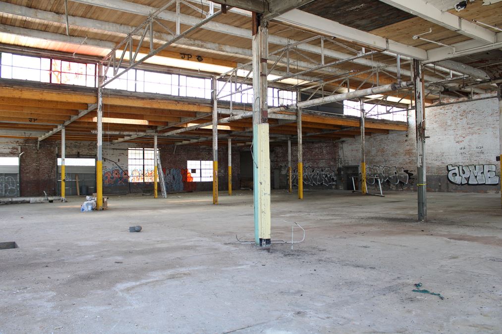 Former Hutcheson Building | Scott's Addition