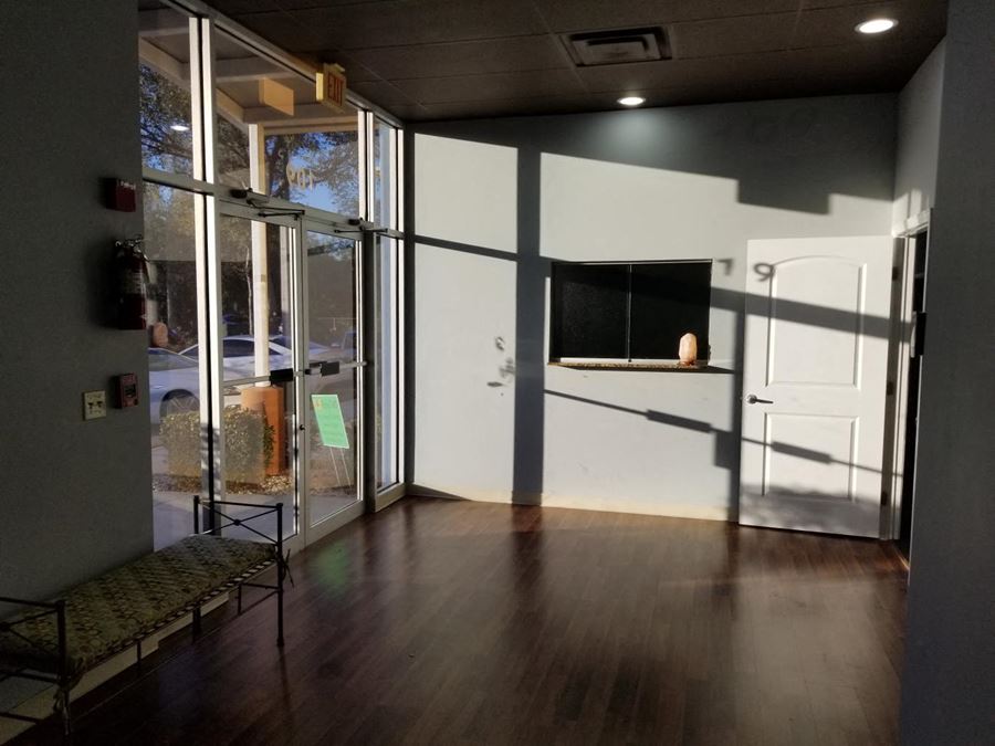 Divine Design Business Center