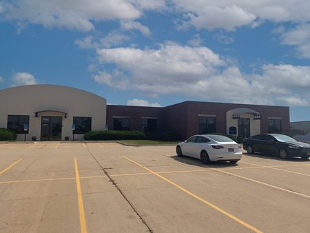 Photo of commercial space at 4935 Bowling St SW in Cedar Rapids