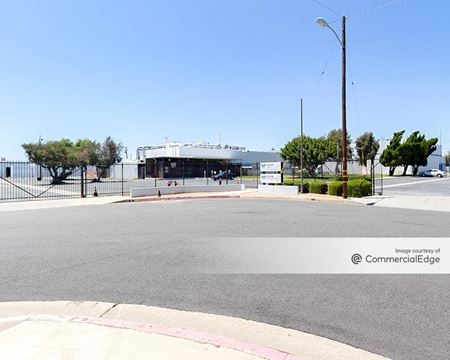 Industrial space for Rent at 12525 Daphne Avenue in Hawthorne
