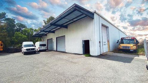 ±15,200-SF Industrial Warehouse with ±0.88-Acre Laydown
