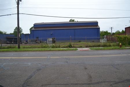 Industrial space for Sale at 5654 W.Jefferson in Detroit