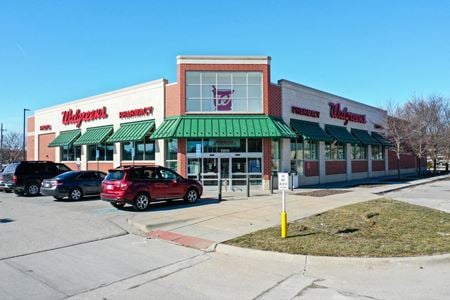 Retail space for Sale at 13510 Q Street in Omaha
