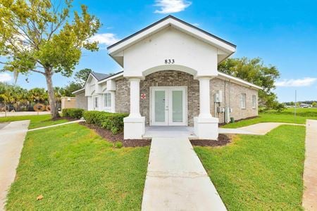 Office space for Rent at 833 E Oak St in Kissimmee