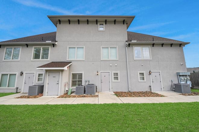Premier Sugar Land  Office Condo For Sale and/or For Lease