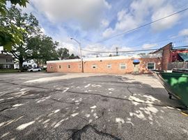 4367 Rocky River Dr