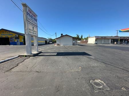 Mixed Use space for Rent at 5026 Fruitridge Rd in Sacramento