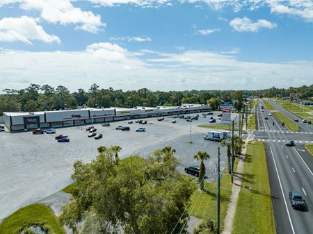 Photo of commercial space at 10737-10845 SE Hwy 441 in Belleview