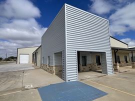 11616 U.S. 87 FOR LEASE 14,000 Sf Office Warehouse LOCATED on Future Port to Plains US HWY 87 Frontage!