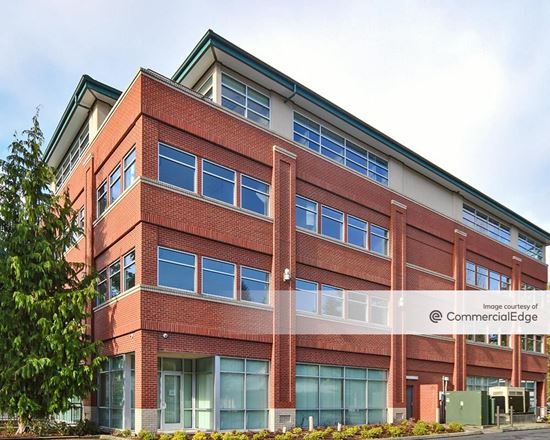 6th & Woodland Building