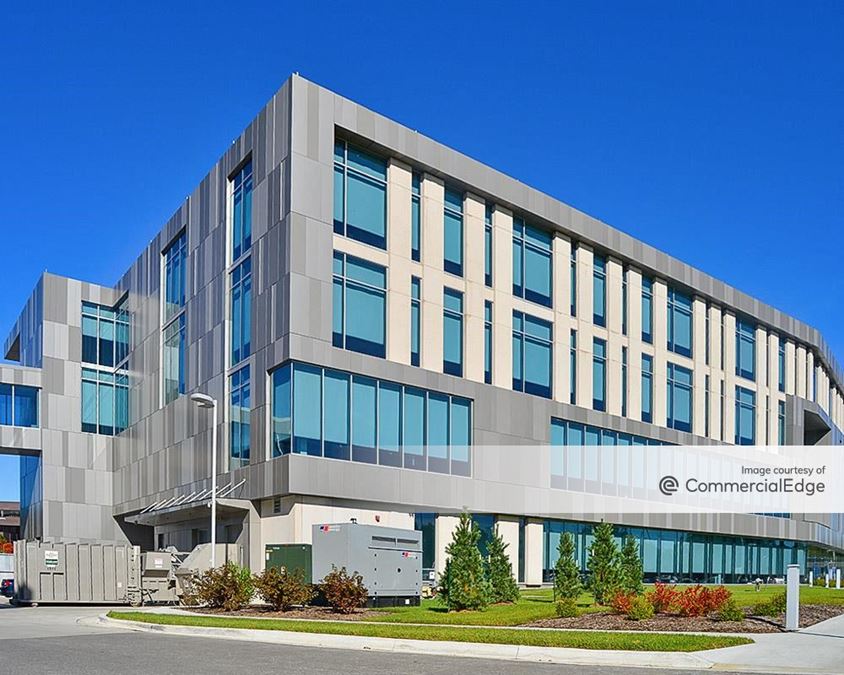 Burns & McDonnell World Headquarters 9450 Ward Pkwy 9450 Ward Pkwy Office Building