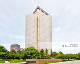 1000 Town Center