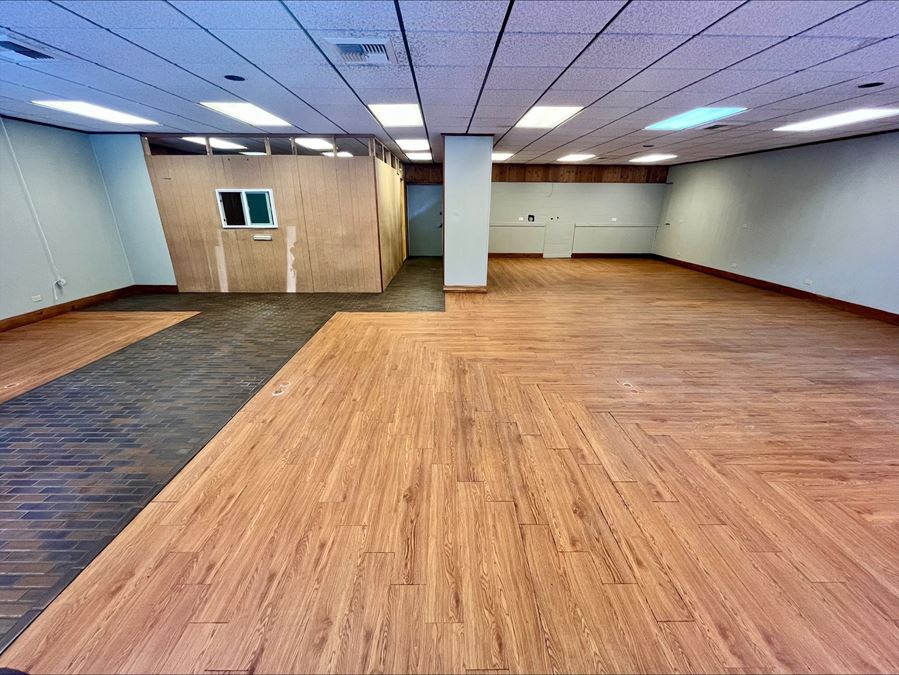 986 Lower Main St