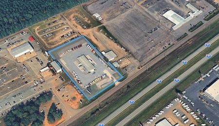 Industrial space for Rent at 7900 Greenwood Road in Shreveport
