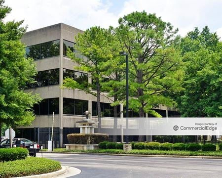 Office space for Rent at 2650 Thousand Oaks Blvd in Memphis
