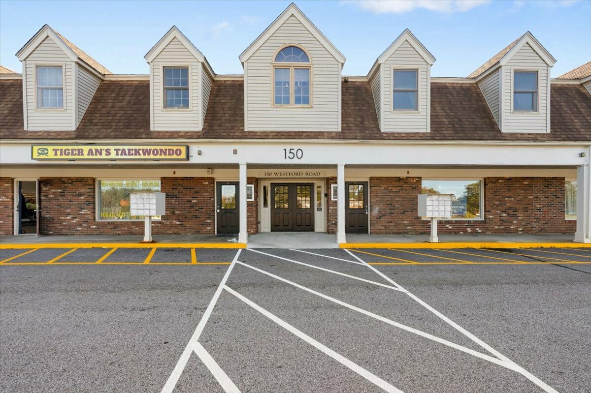 150 Westford Rd, Tyngsborough, MA 01879